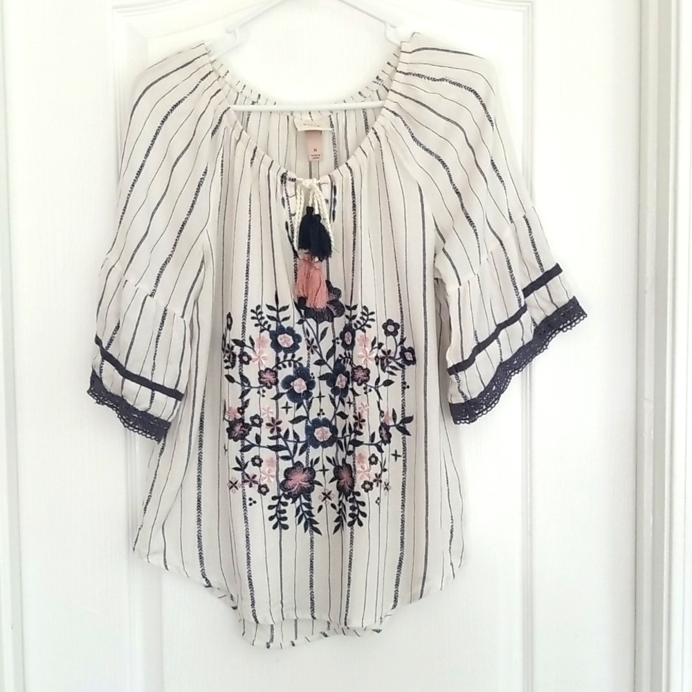 White with blue stripe half  sleve shirt size medium